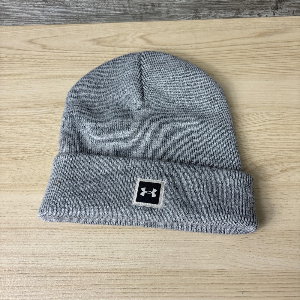 Under Armour Hat Beanie Cuffed One Size Gray Heather Knit Patch Logo Mens Winter
